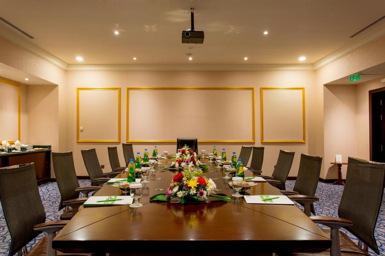 Holiday Inn Jeddah Al Salam, An Ihg Hotel Ngoại thất bức ảnh