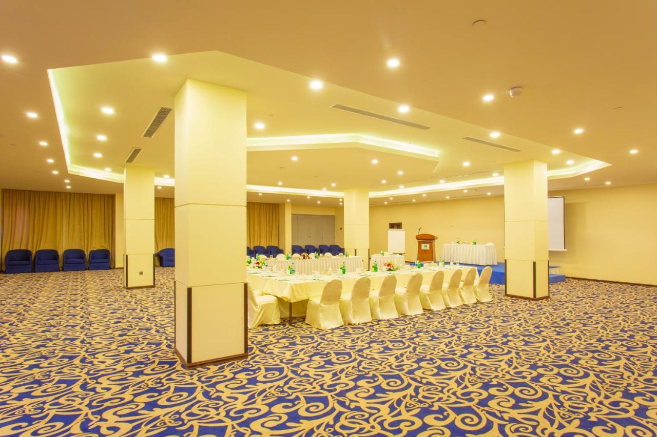 Holiday Inn Jeddah Al Salam, An Ihg Hotel Ngoại thất bức ảnh