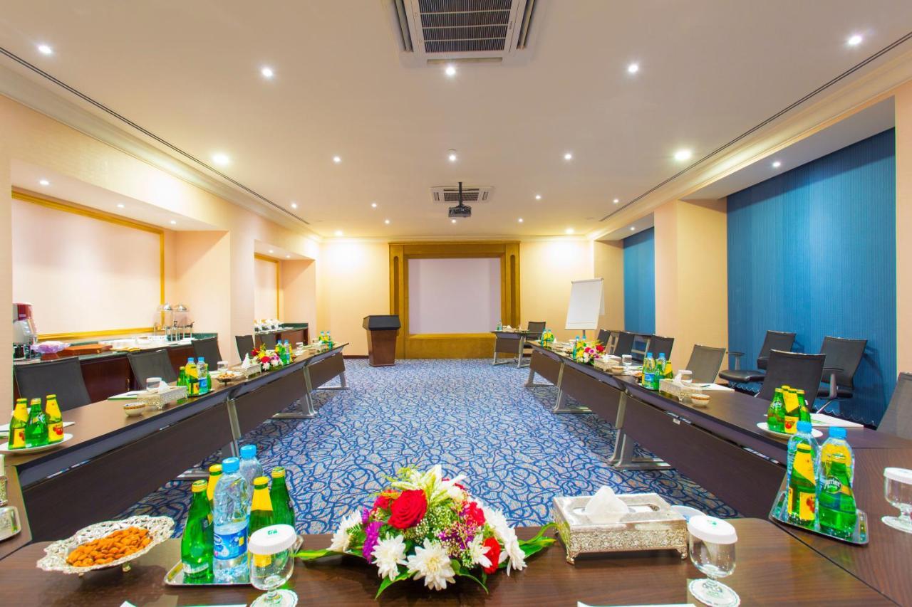 Holiday Inn Jeddah Al Salam, An Ihg Hotel Ngoại thất bức ảnh